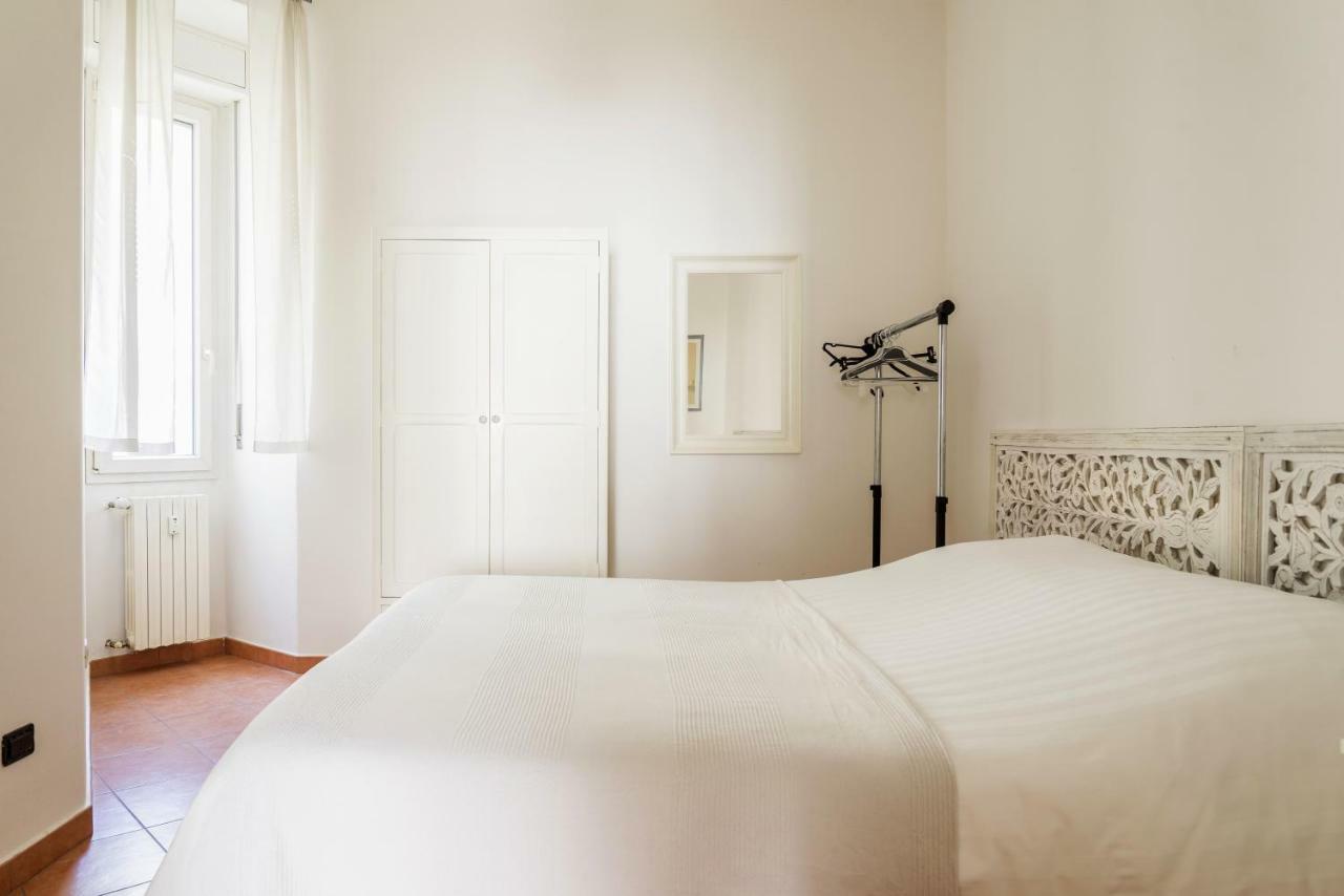 Apartment San Lorenzo Building Mailand