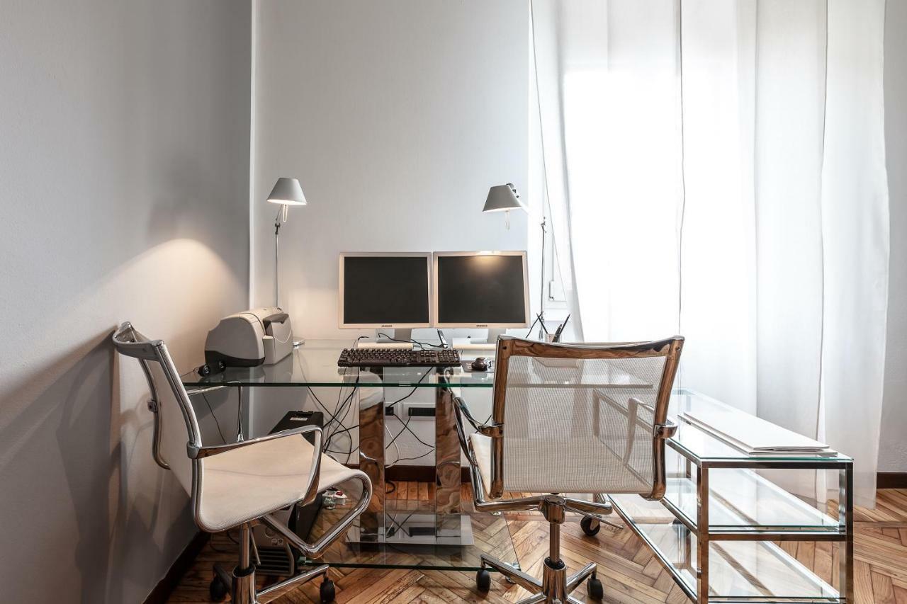 San Lorenzo Building Apartment Milan