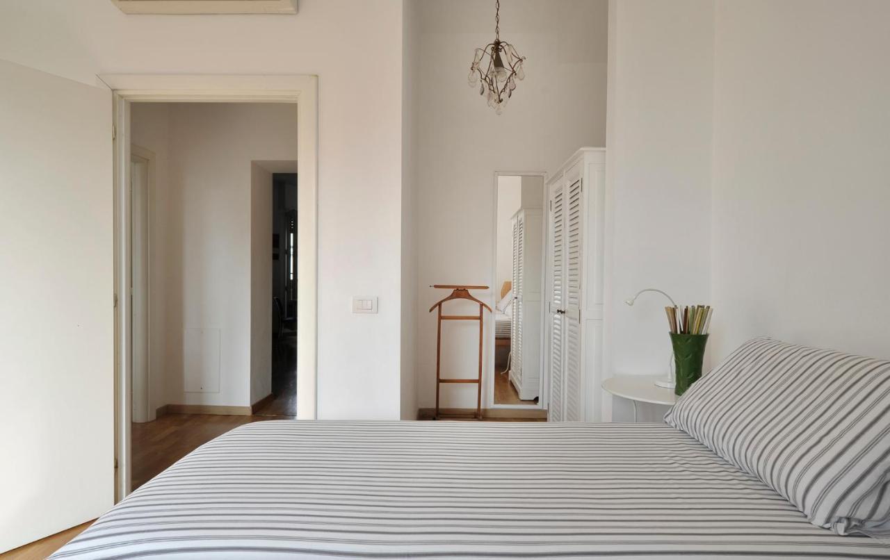 San Lorenzo Building Apartment Milan